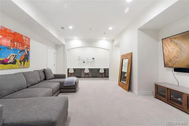 11657 E Berry Drive Englewood, CO 80111