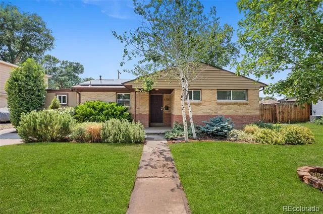 5755 Dudley Street Arvada, CO 80002