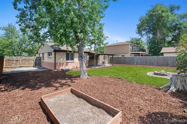 5755 Dudley Street Arvada, CO 80002