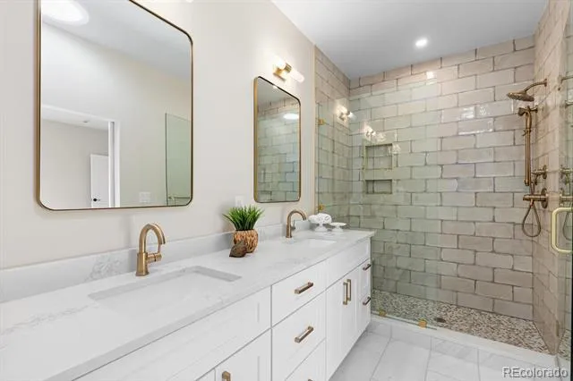 5501 S Nevada Street #A Littleton, CO 80120