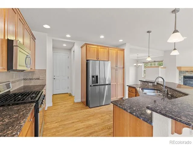 413 Raymond Court Lyons, CO 80540