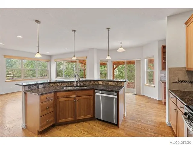 413 Raymond Court Lyons, CO 80540