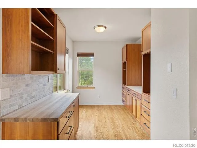 413 Raymond Court Lyons, CO 80540
