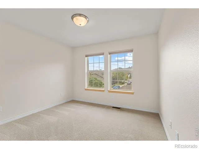 413 Raymond Court Lyons, CO 80540