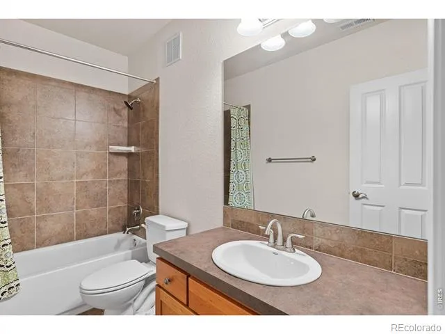 413 Raymond Court Lyons, CO 80540