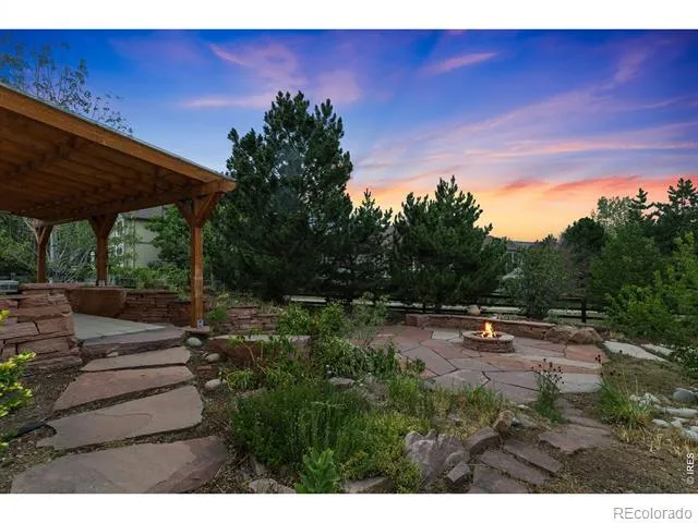 413 Raymond Court Lyons, CO 80540