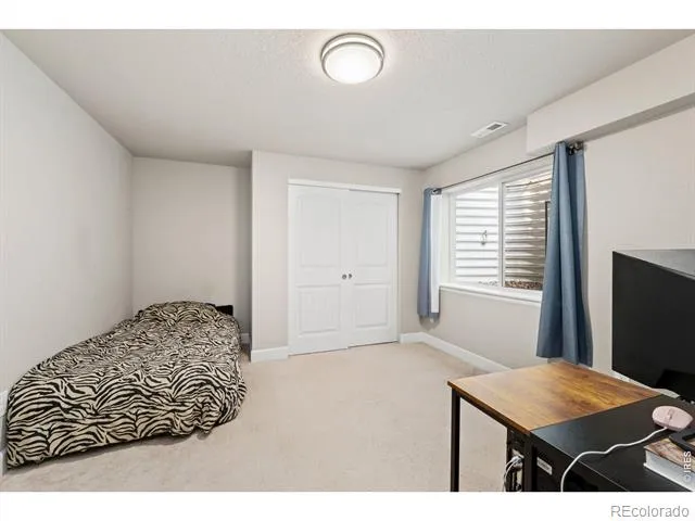 552 Newton Drive Loveland, CO 80537
