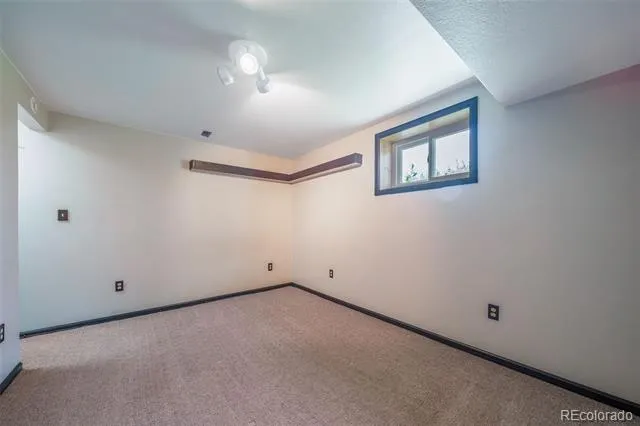 8245 Sun Country Drive Elizabeth, CO 80107