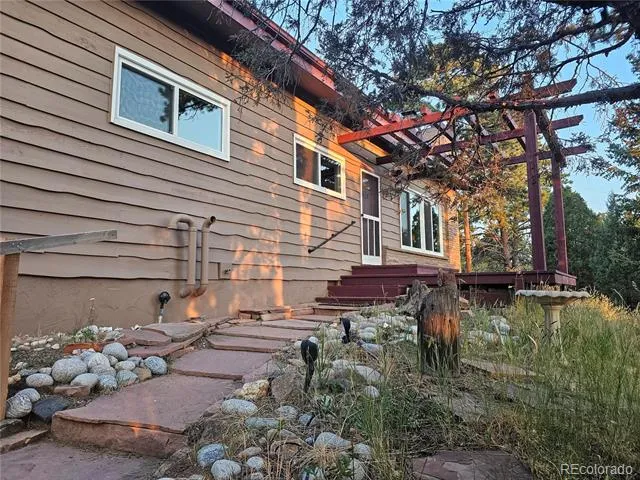 1295 Spruce Drive Golden, CO 80401