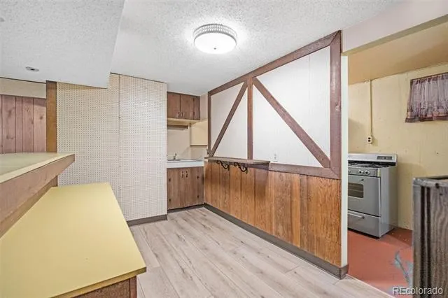 6565 Winona Court Arvada, CO 80003