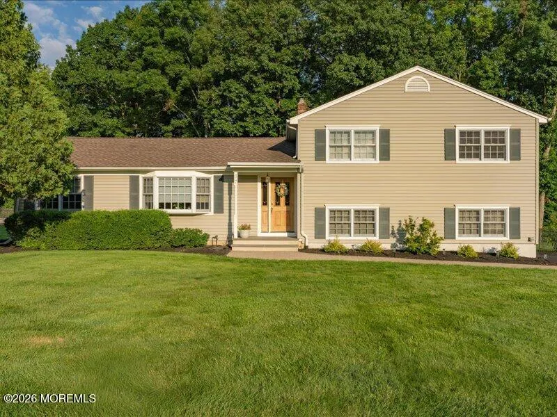 37 Ravine Road Red Bank, NJ 07701