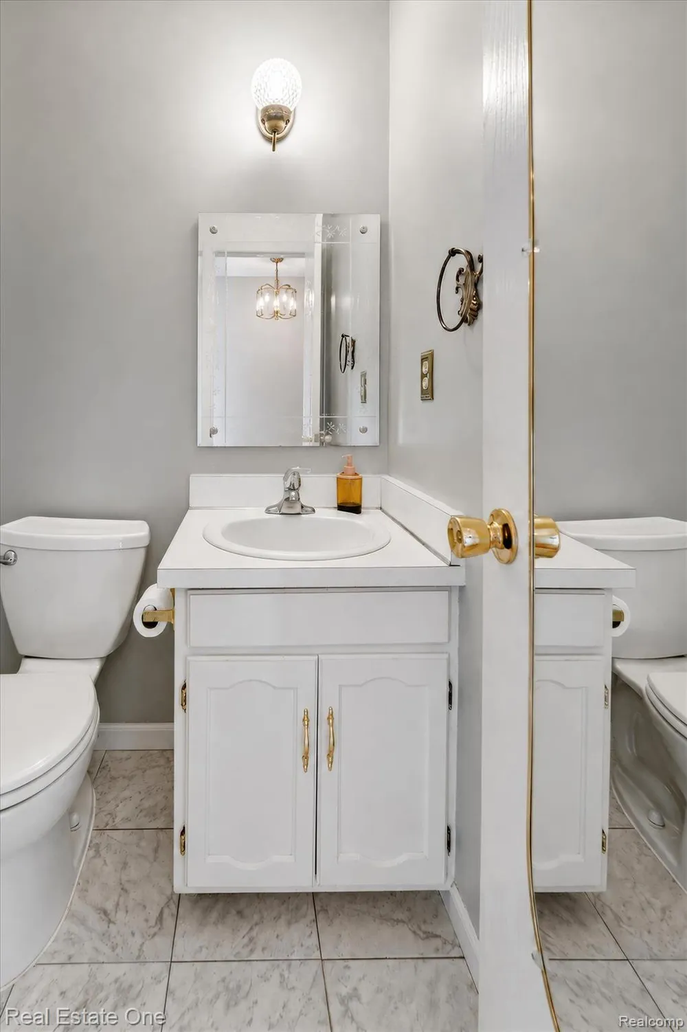 1918 Allenway Court #110 Rochester Hills City, MI 48309