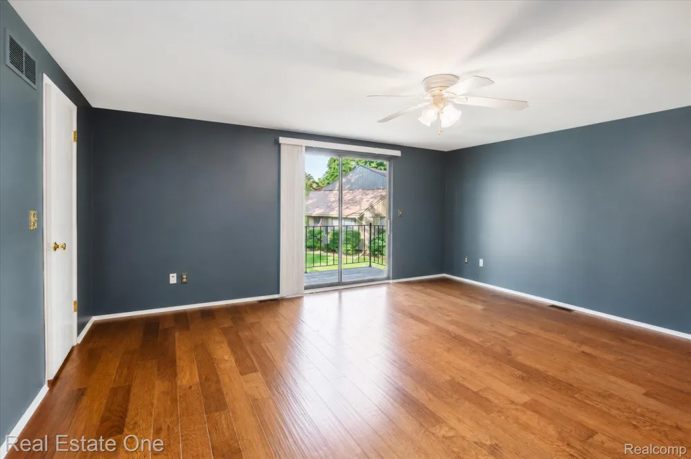 1918 Allenway Court #110 Rochester Hills City, MI 48309