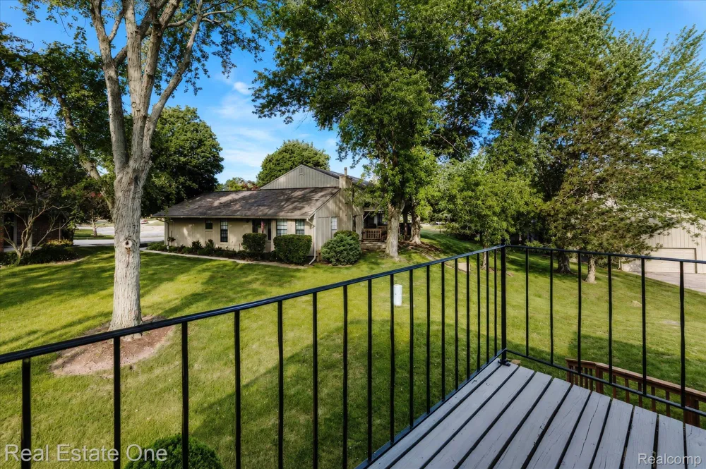 1918 Allenway Court #110 Rochester Hills City, MI 48309