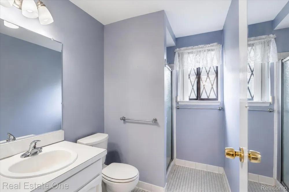 1918 Allenway Court #110 Rochester Hills City, MI 48309