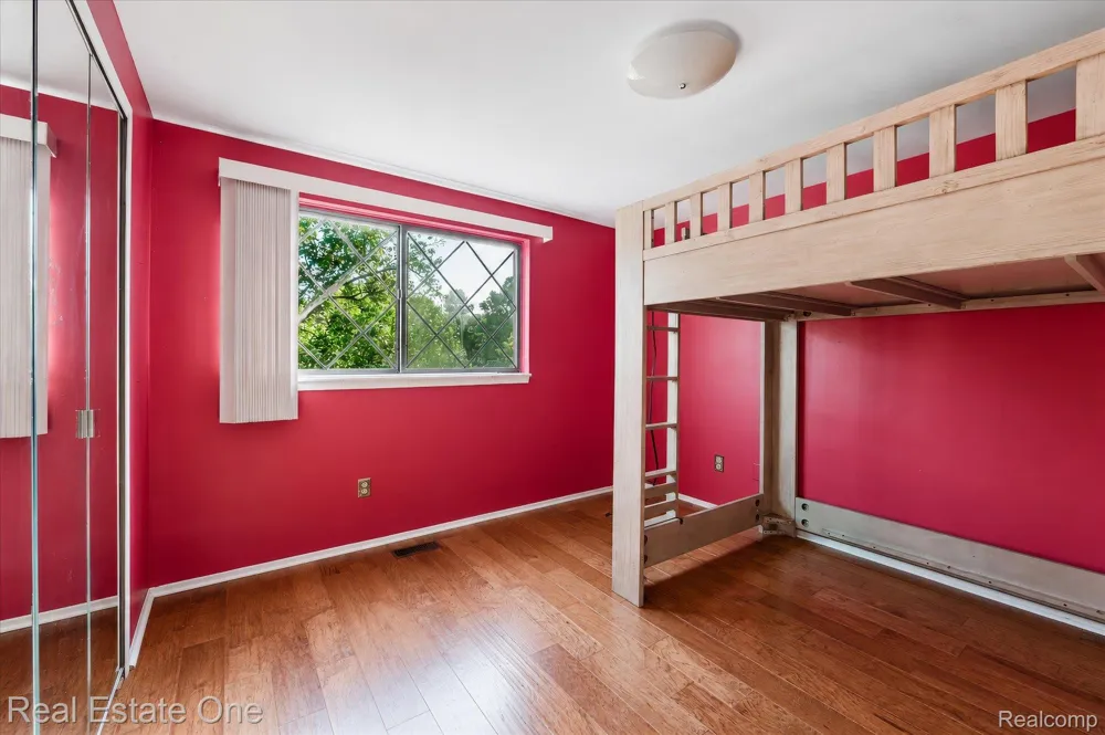 1918 Allenway Court #110 Rochester Hills City, MI 48309