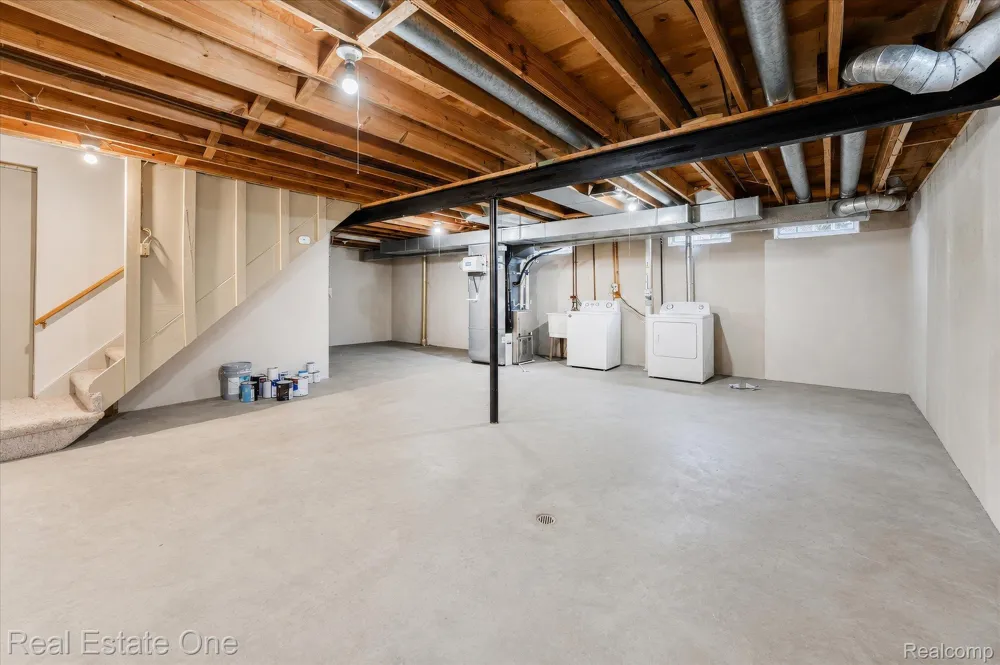 1918 Allenway Court #110 Rochester Hills City, MI 48309