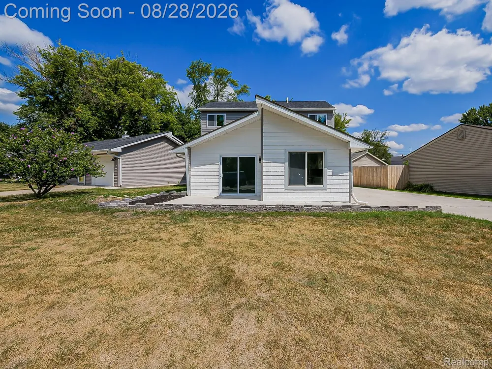 3402 Elmhurst Avenue Royal Oak City, MI 48073