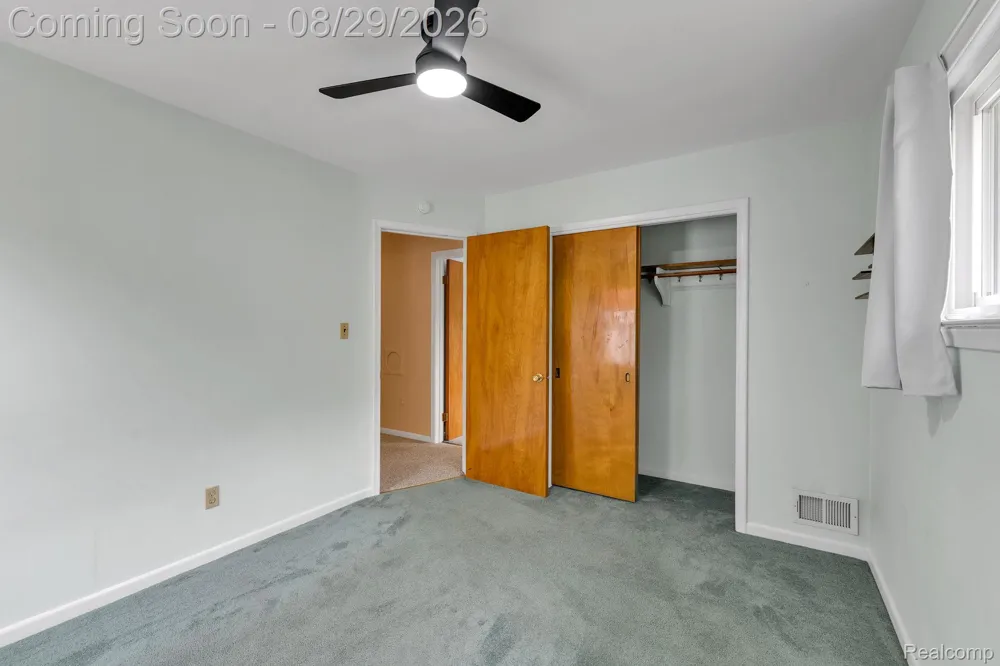 141 Robindale Avenue Dearborn City, MI 48128