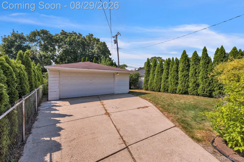 141 Robindale Avenue Dearborn City, MI 48128
