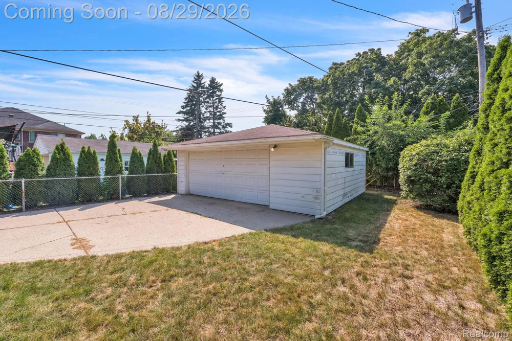 141 Robindale Avenue Dearborn City, MI 48128