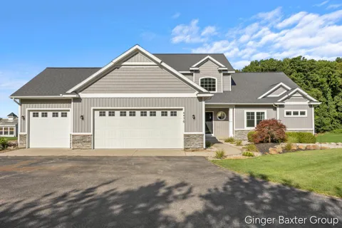 4476 Sunrise Trail