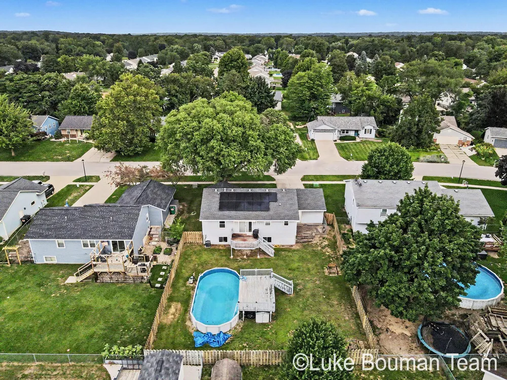 2116 Tyler Street Georgetown Charter Township, MI 49428