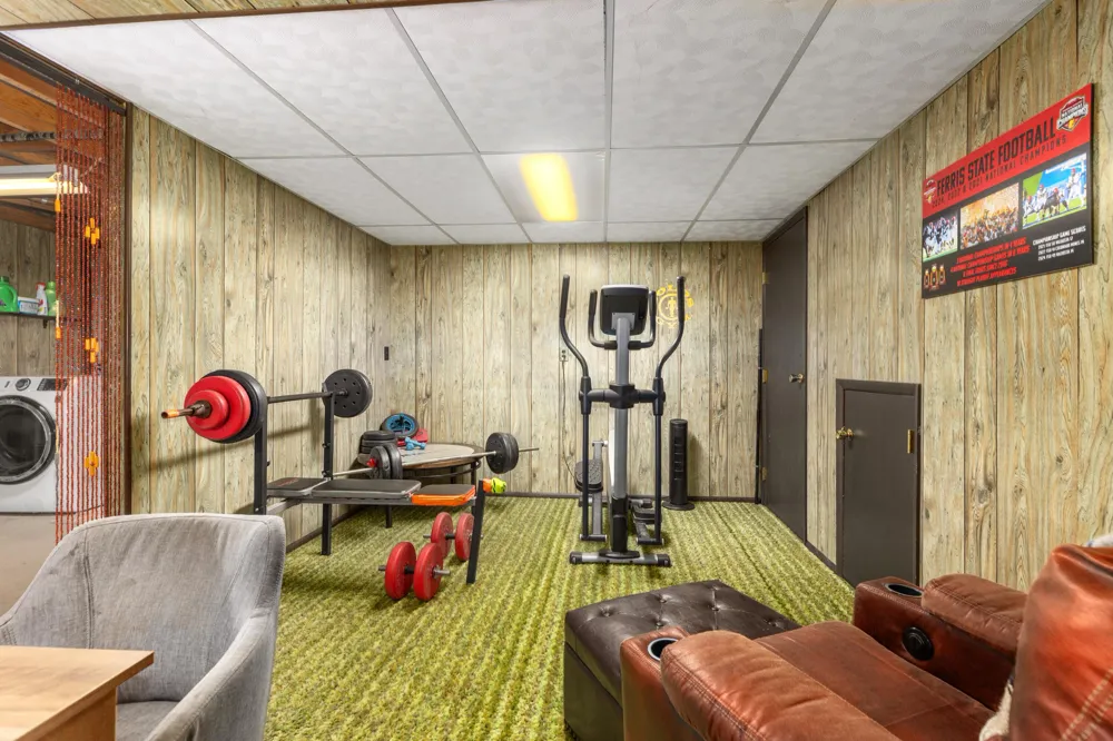 20600 Ross Parkway Green Charter Township, MI 49307