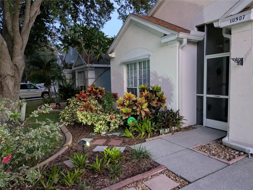 10507 WALKER VISTA DRIVE Riverview, FL 33578