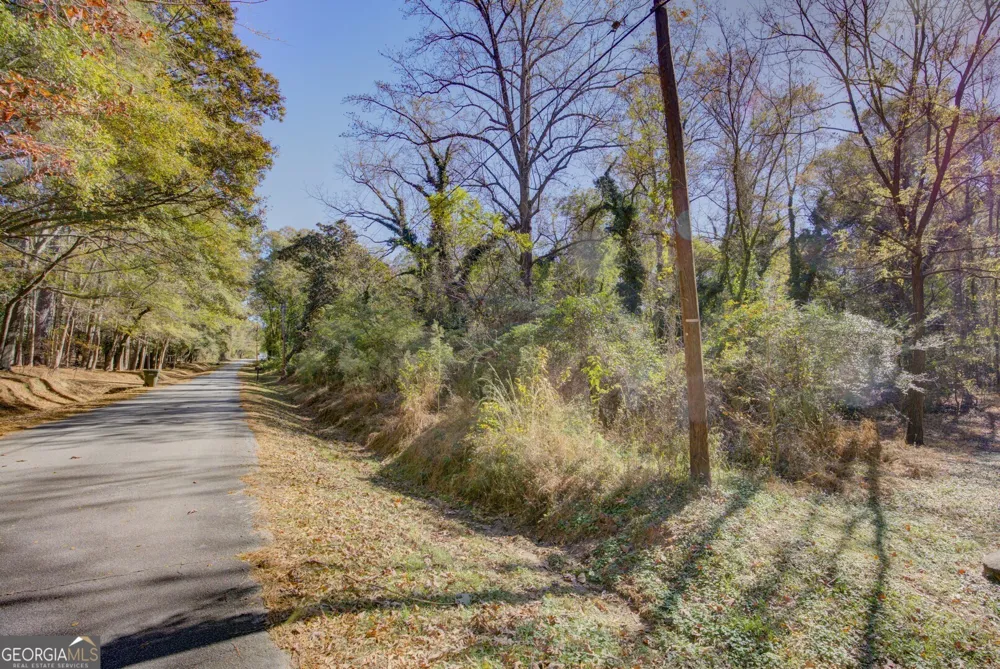 405 W Richardson ST Oxford, GA 30054