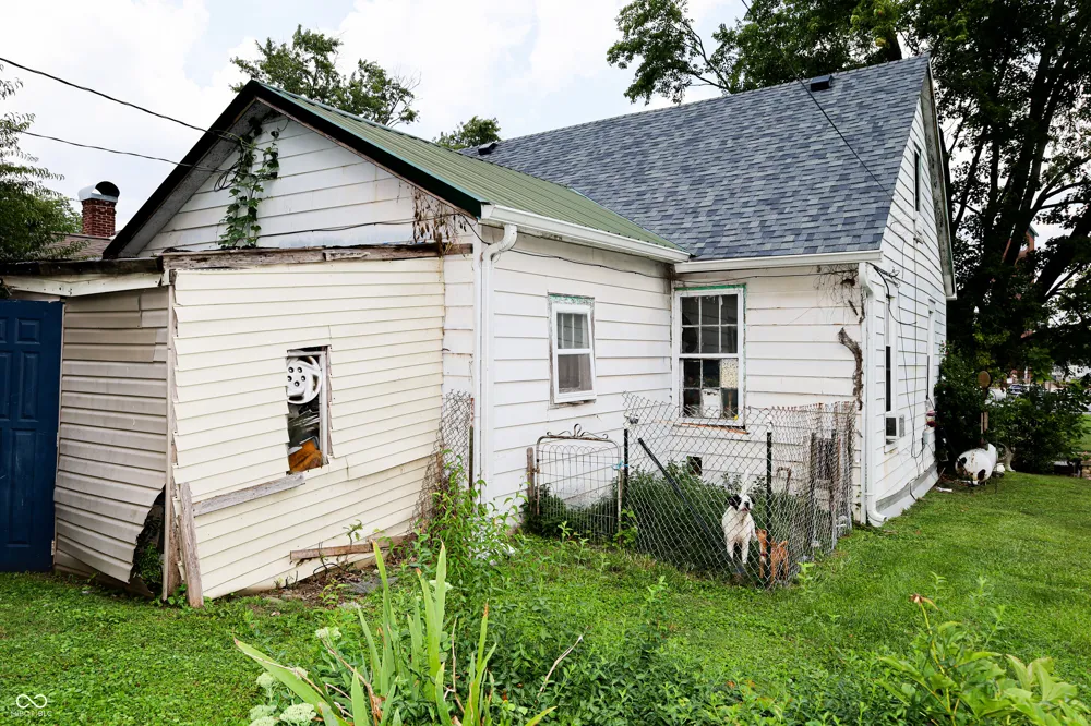 123 Hoosier North Vernon, IN 47265