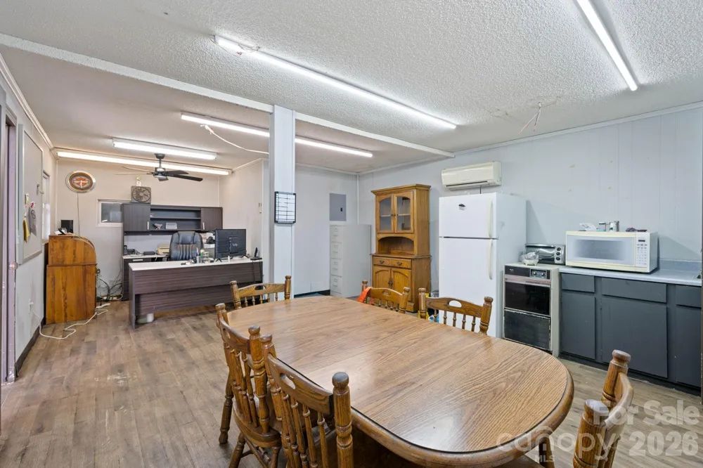 7562 Long Island Road Catawba, NC 28609