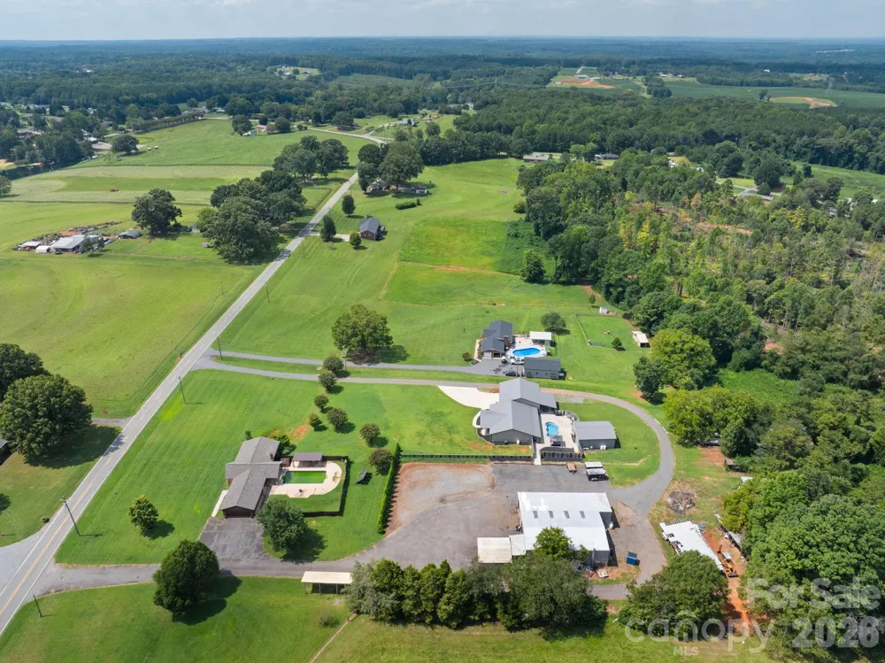 7562 Long Island Road Catawba, NC 28609