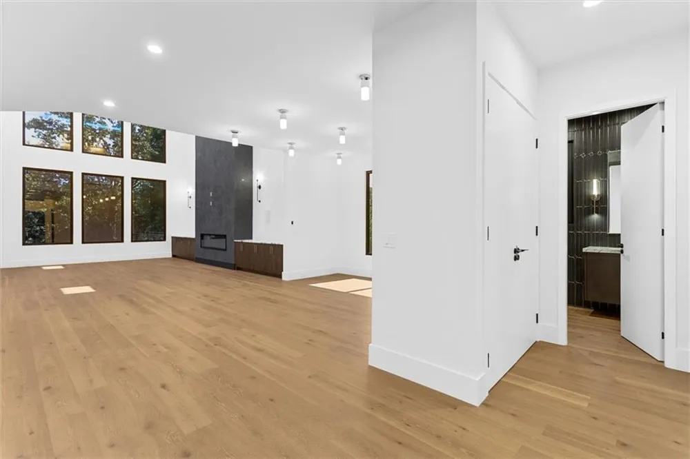 5 Whitehead Road Buford, GA 30518