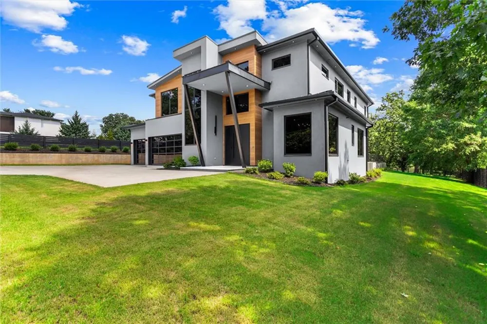 5 Whitehead Road Buford, GA 30518