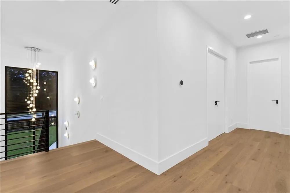 5 Whitehead Road Buford, GA 30518