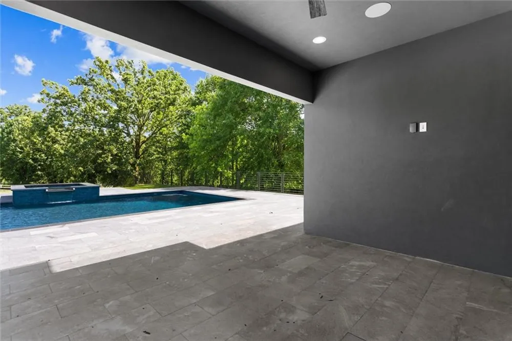 5 Whitehead Road Buford, GA 30518