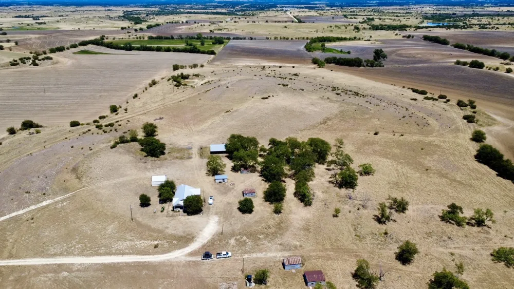 8001 Fm 932 Hamilton, TX 76531
