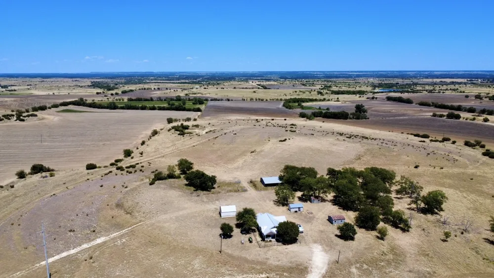 8001 Fm 932 Hamilton, TX 76531