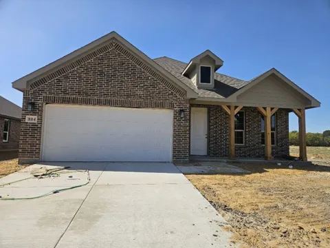 804 Silverleaf Drive