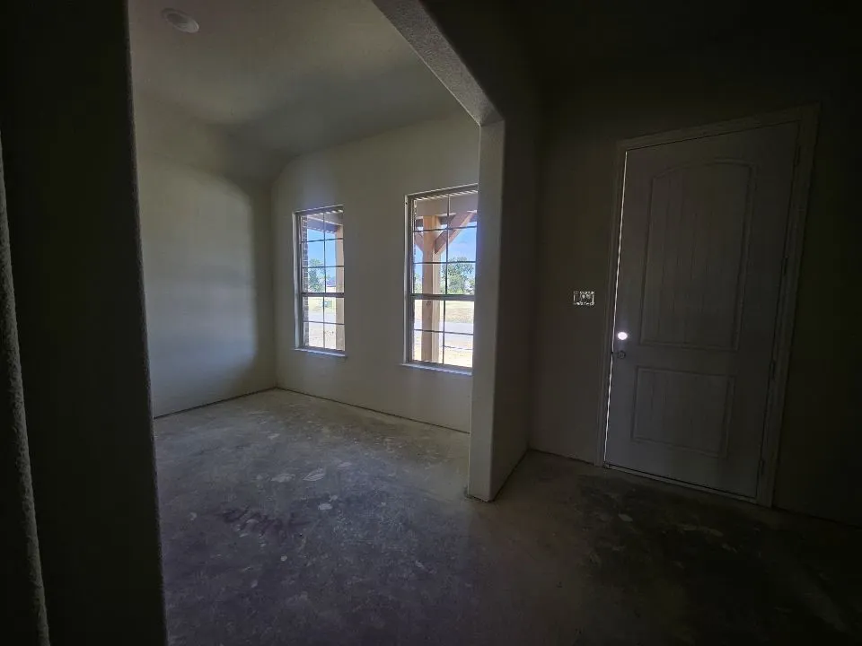 804 Silverleaf Drive Ennis, TX 75119