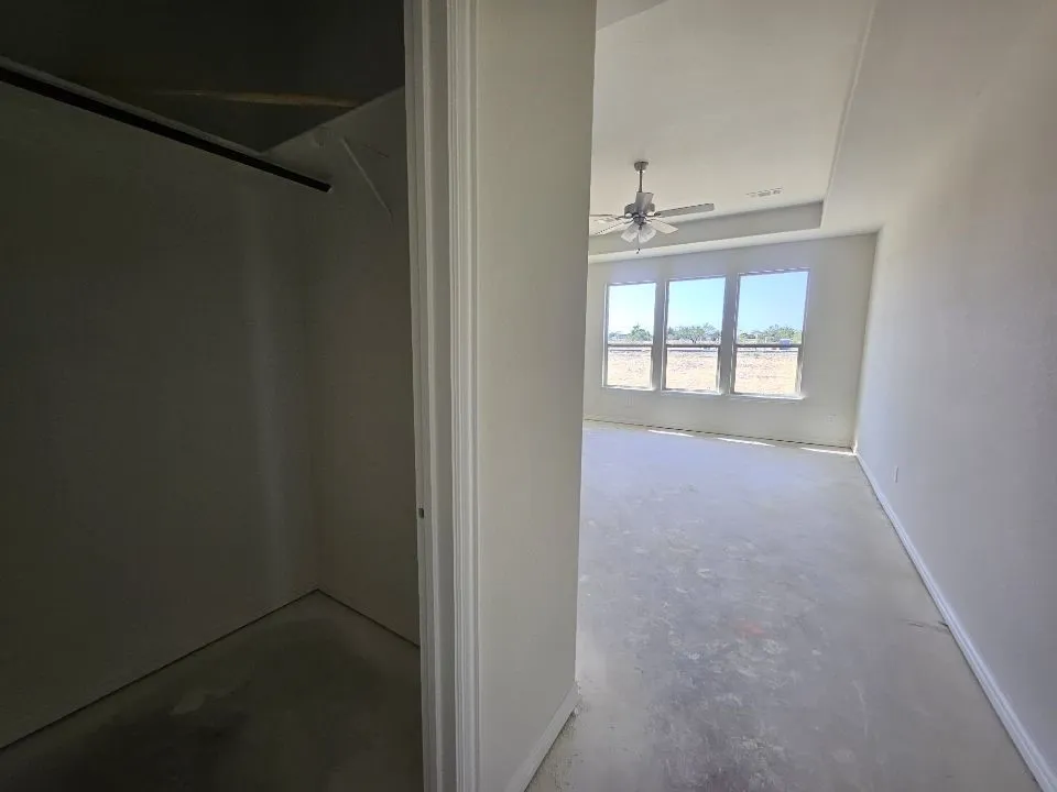 804 Silverleaf Drive Ennis, TX 75119