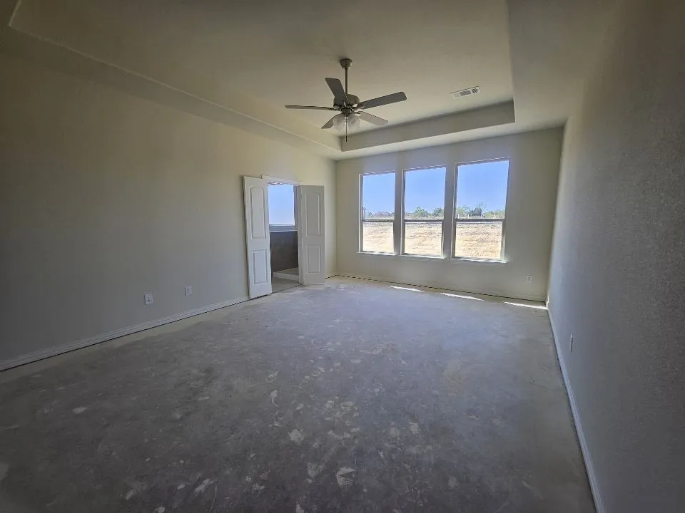 804 Silverleaf Drive Ennis, TX 75119