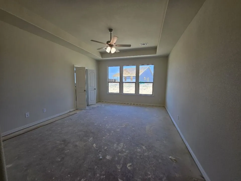 804 Silverleaf Drive Ennis, TX 75119