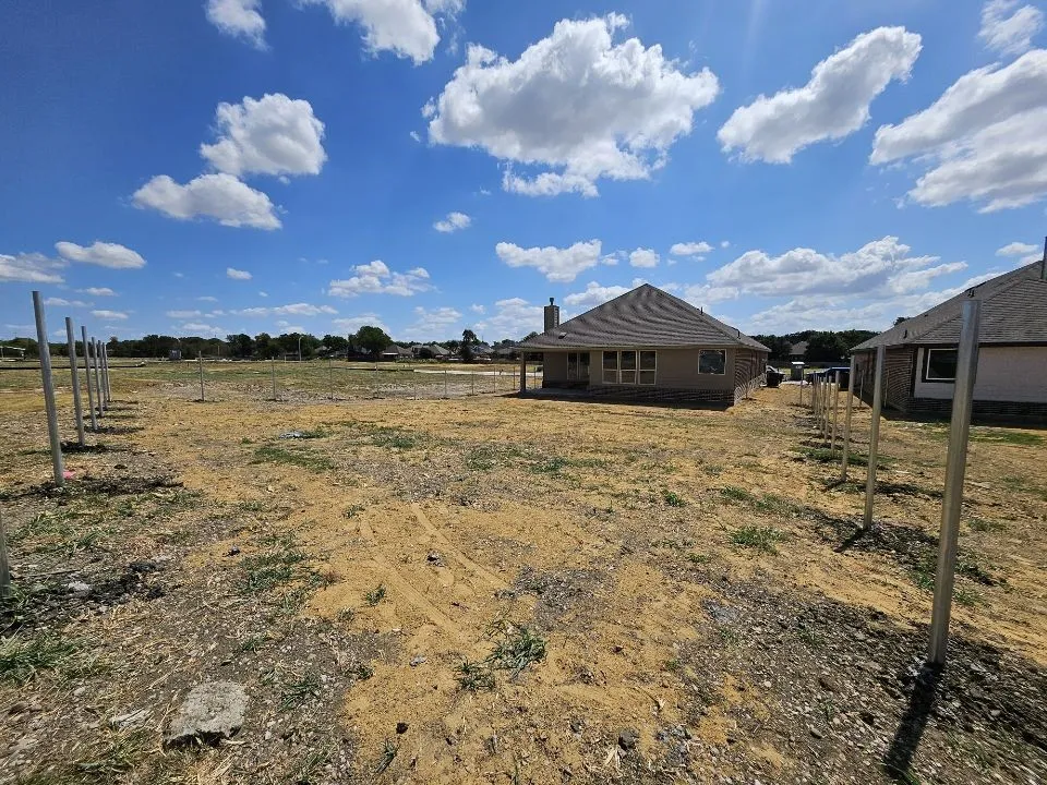 804 Silverleaf Drive Ennis, TX 75119