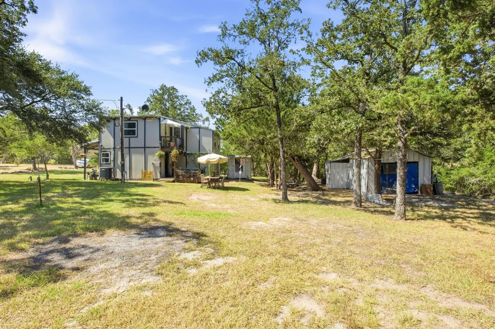 333 Woodvine Lane Somerville, TX 77879