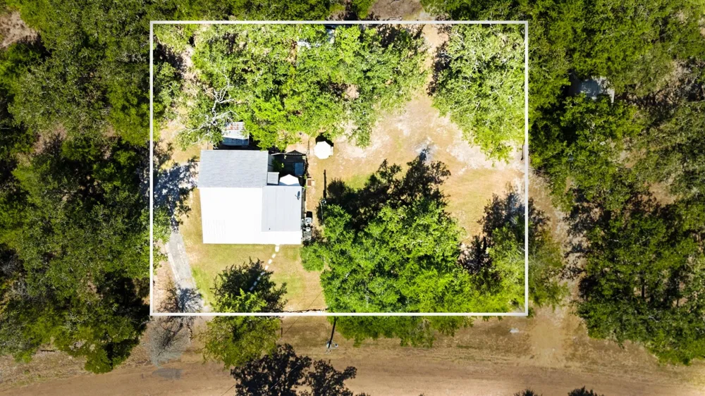 333 Woodvine Lane Somerville, TX 77879