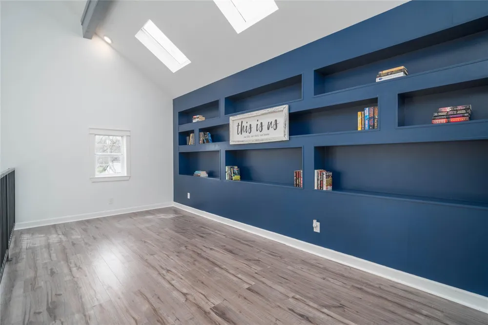1635 Pony Lane Wallis, TX 77485
