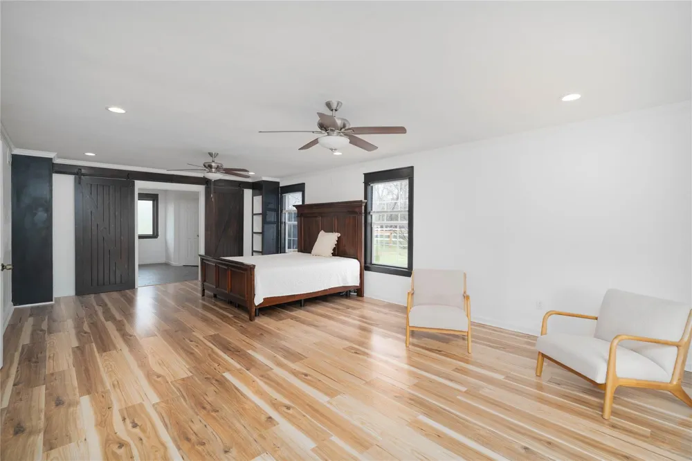 1635 Pony Lane Wallis, TX 77485