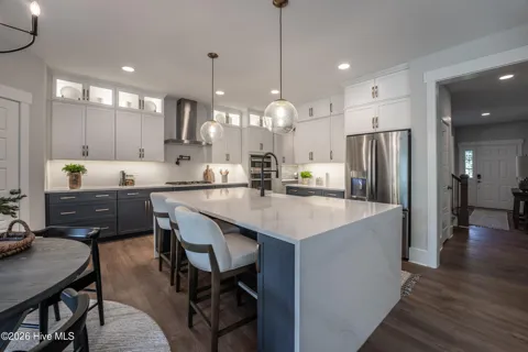 307 Oak Meadow Lane